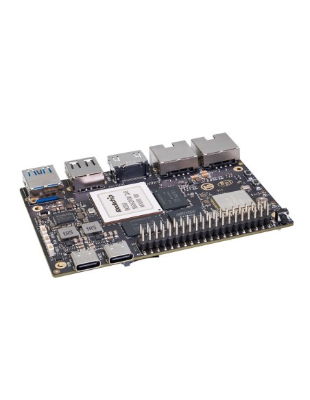 Banana Pi BPI-M7 (8/32G LPDDR4x + 64/128G eMMC)
 Front View