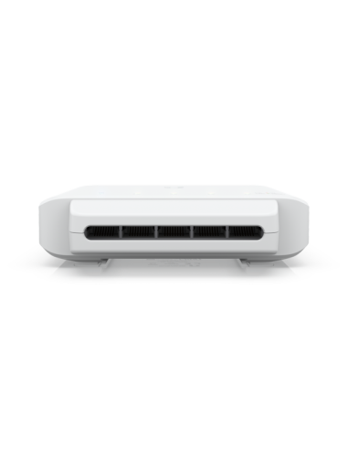 UniFi 5-port Layer 2 Gigabit Indoor/Outdoor Switch with PoE Support