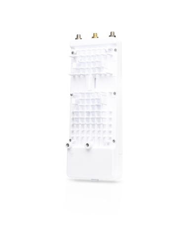  UISP airFiber 5XHD 5-GHz 1-Gbps Point to Point Carrier Backhaul Radio