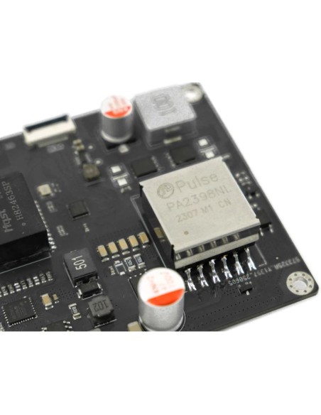 51W PoE Expansion Board for LattePanda IOTA (IEEE 802.3bt)